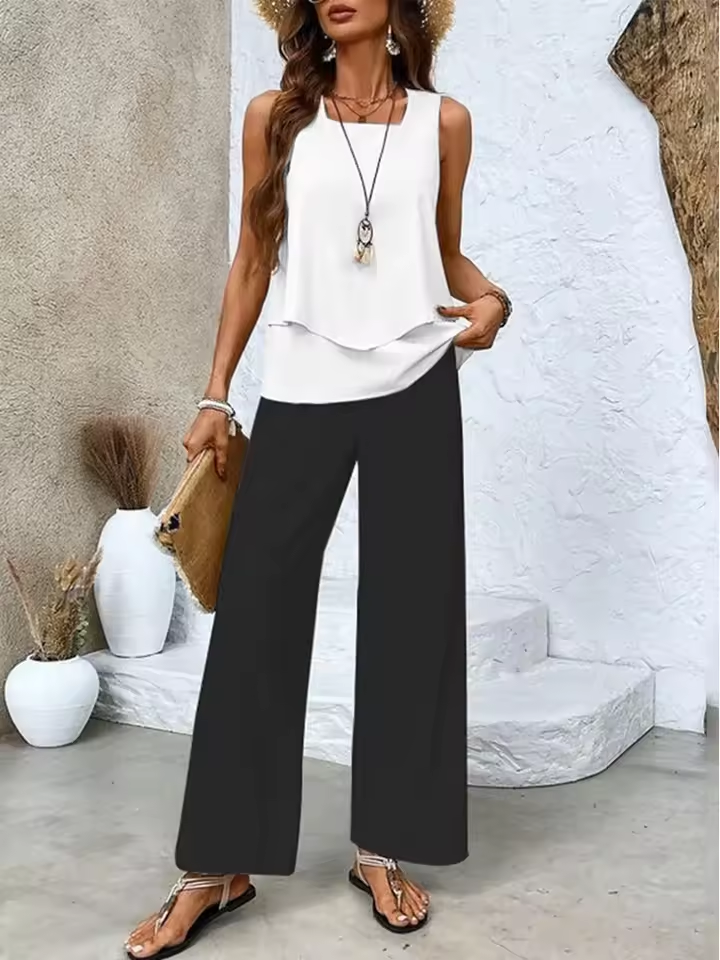 Ensemble de deux pièces avec haut et pantalon assortis