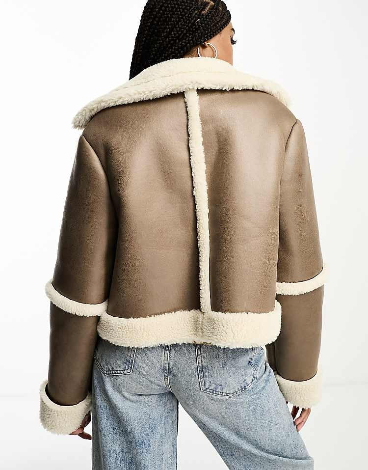 Veste aviateur courte en imitation peau de mouton