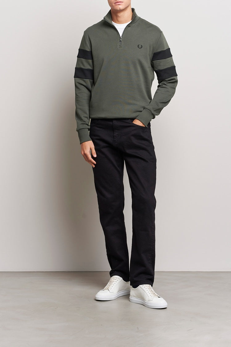 Sweat Esteban Kaki