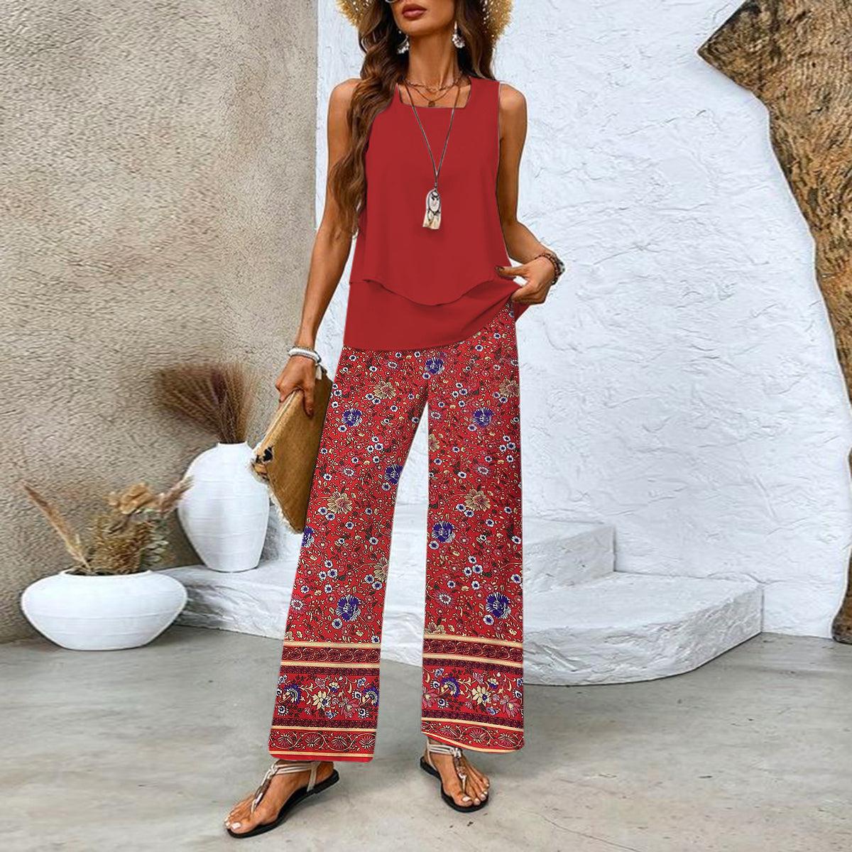 Ensemble de deux pièces avec haut et pantalon assortis