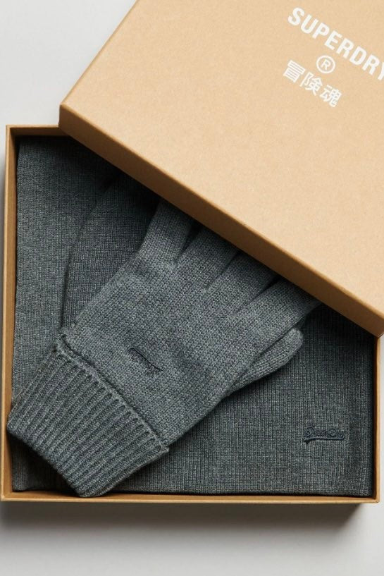 Ensemble écharpe + bonnet + gants