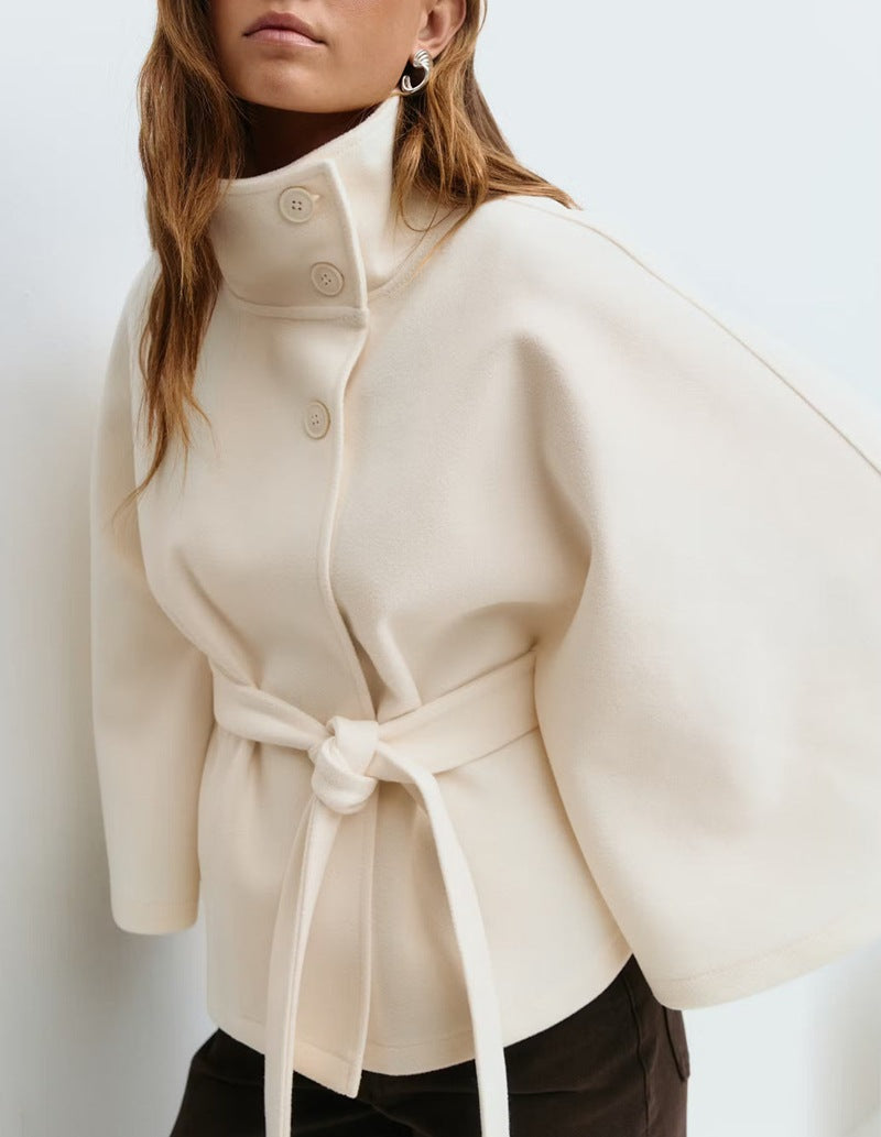 Veste cape ceinturée