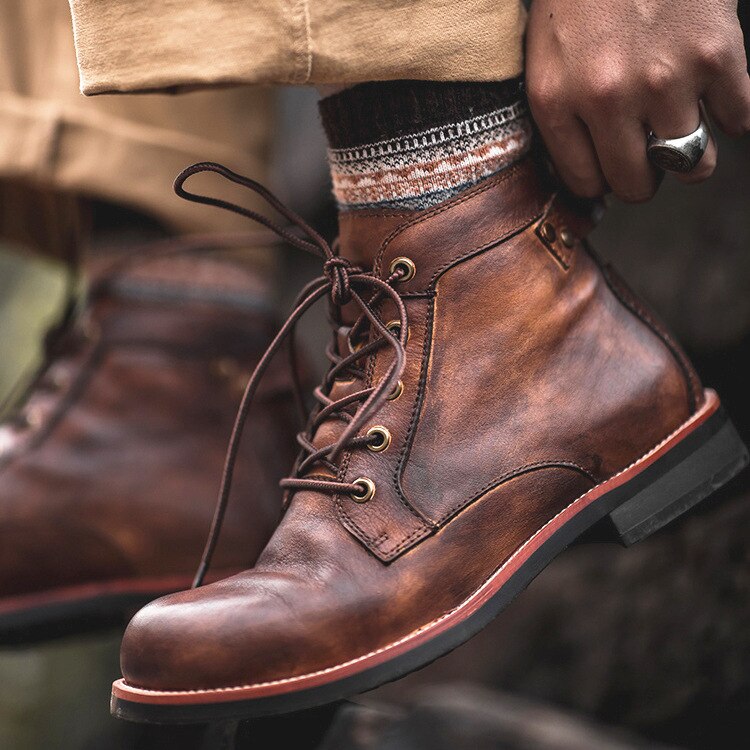Bottes Homme Intemporelles En Cuir Lacées Montantes Cheville