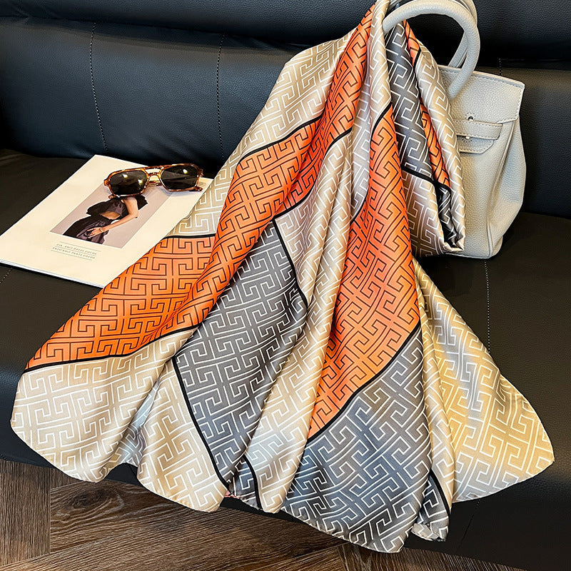Élégant foulard en soie