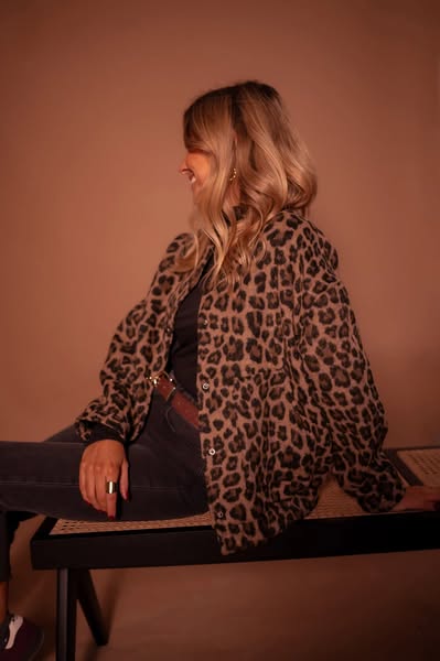 Veste bomber chic pour femmes avec détail froncé aux manches
