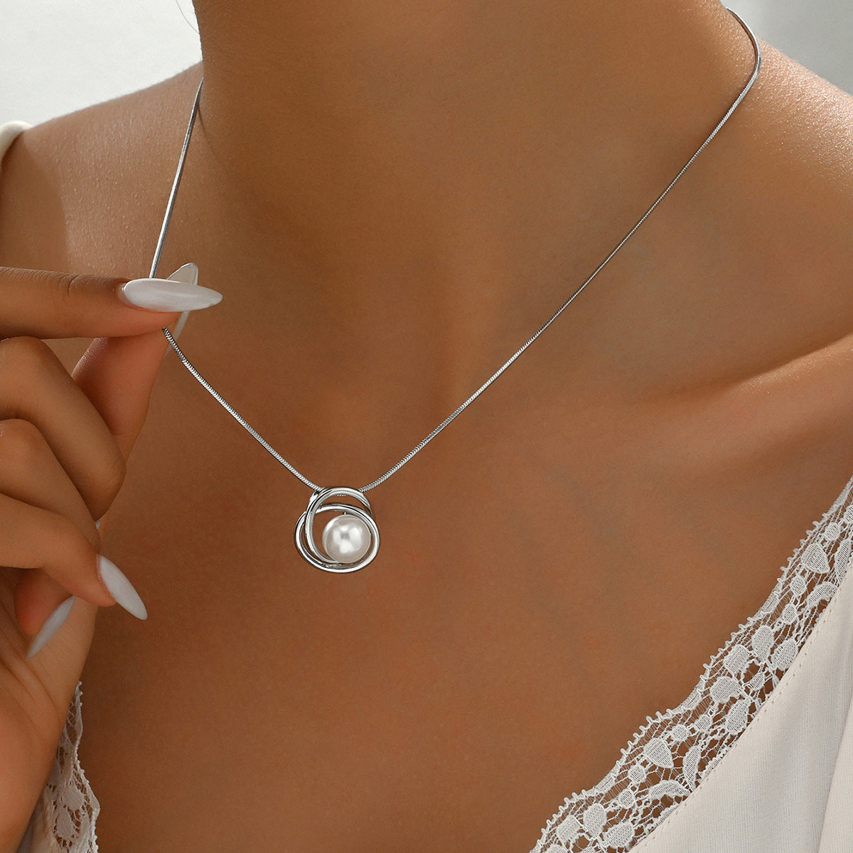 Alice Leroy® | Collier pour femme avec pendentif en nacre