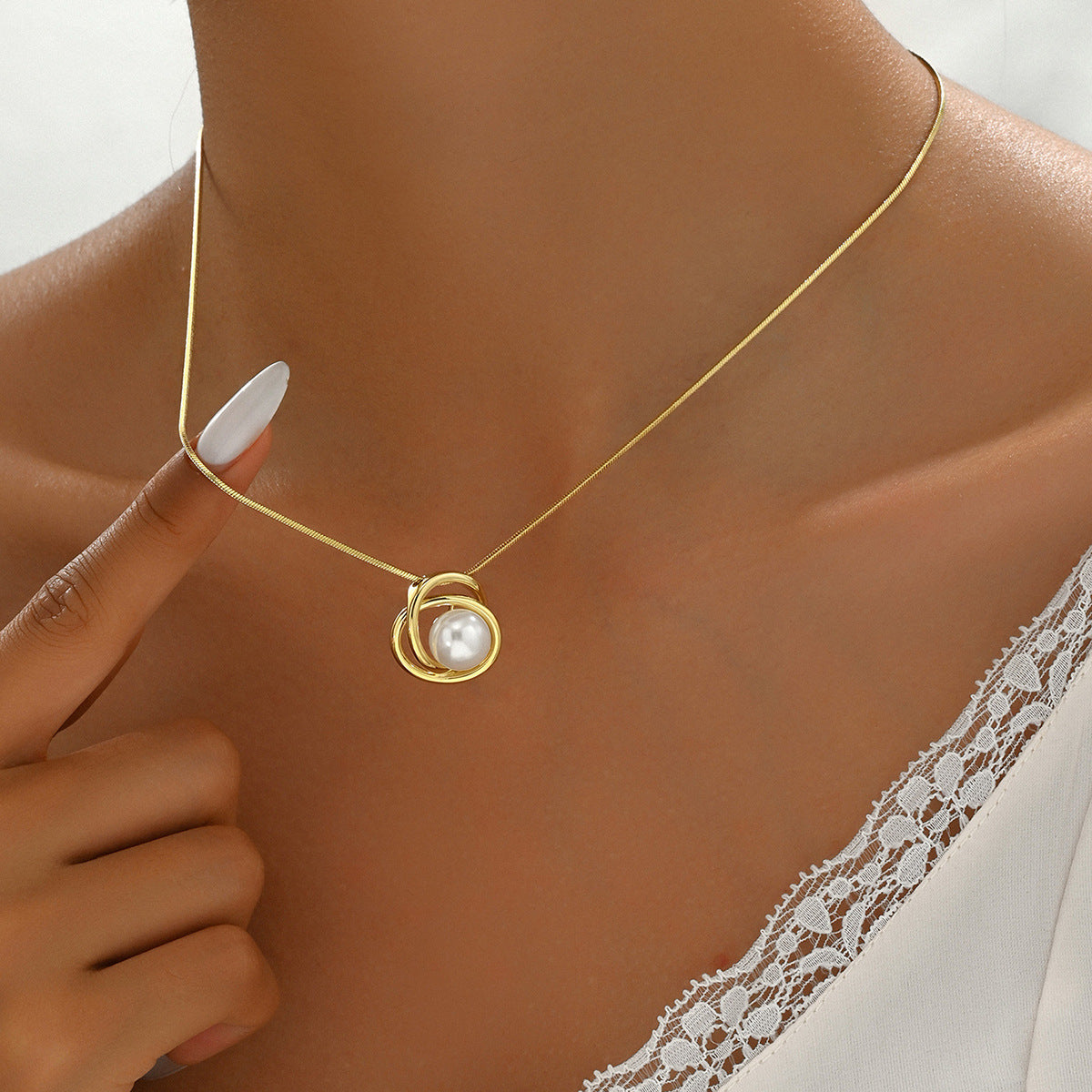 Alice Leroy® | Collier pour femme avec pendentif en nacre