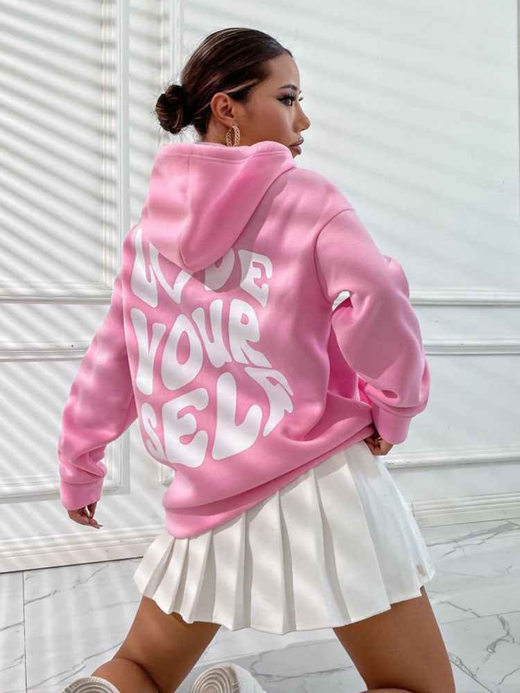 Sweat à capuche femme confortable avec poche kangourou et impression inspirante au dos