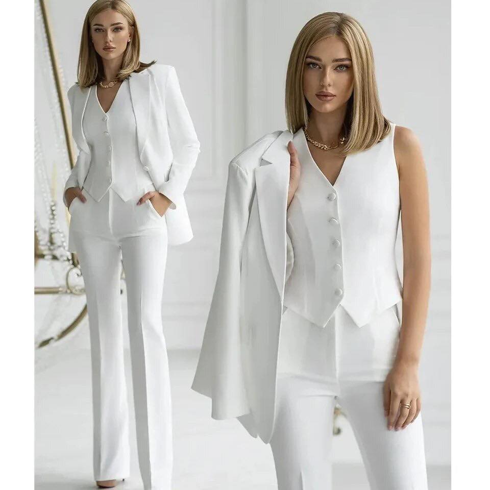 Ensemble chic 3 pièces pour femme avec pantalon, blazer et gilet