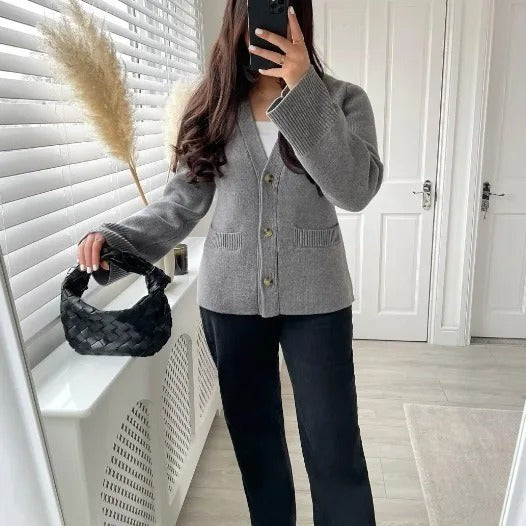 Veste en tricot classique et confortable pour femmes