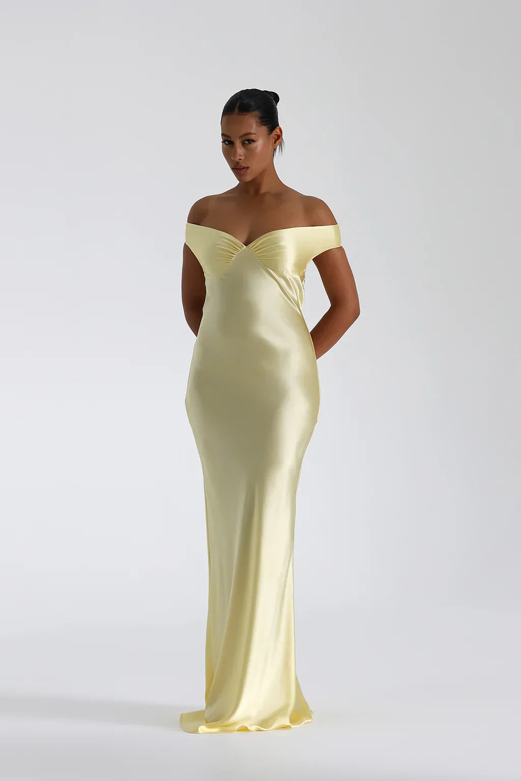 Elegant Women's Satin Evening Dress with Off-the-Shoulder Neckline