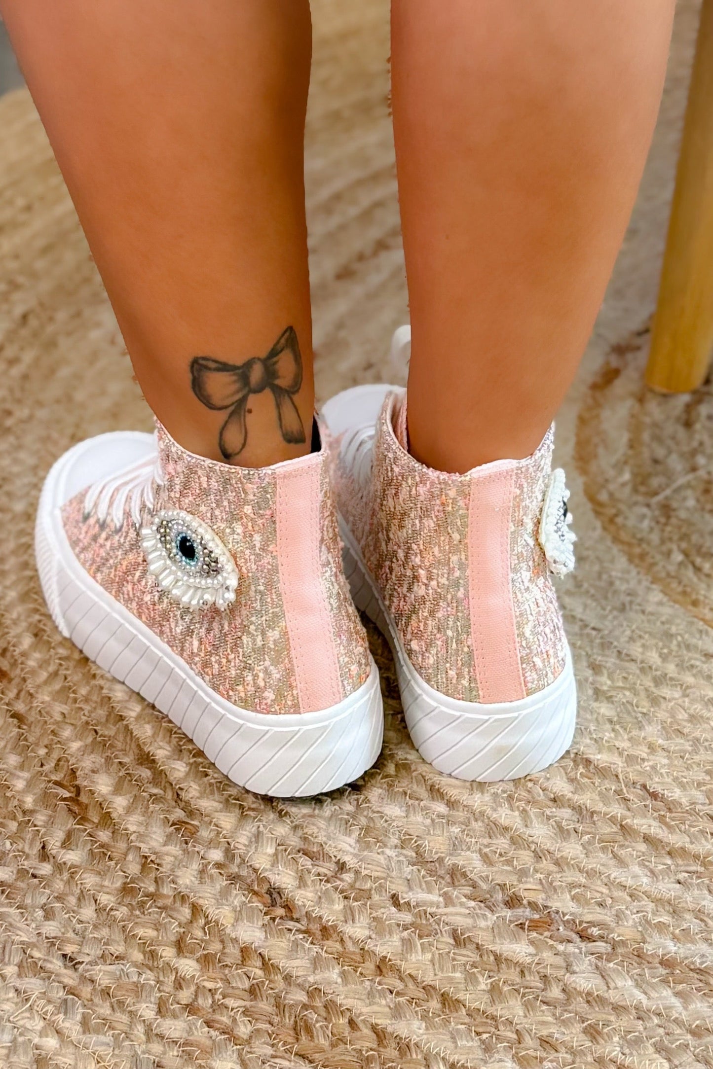 Style Converse Compensée "Oeil" Rose