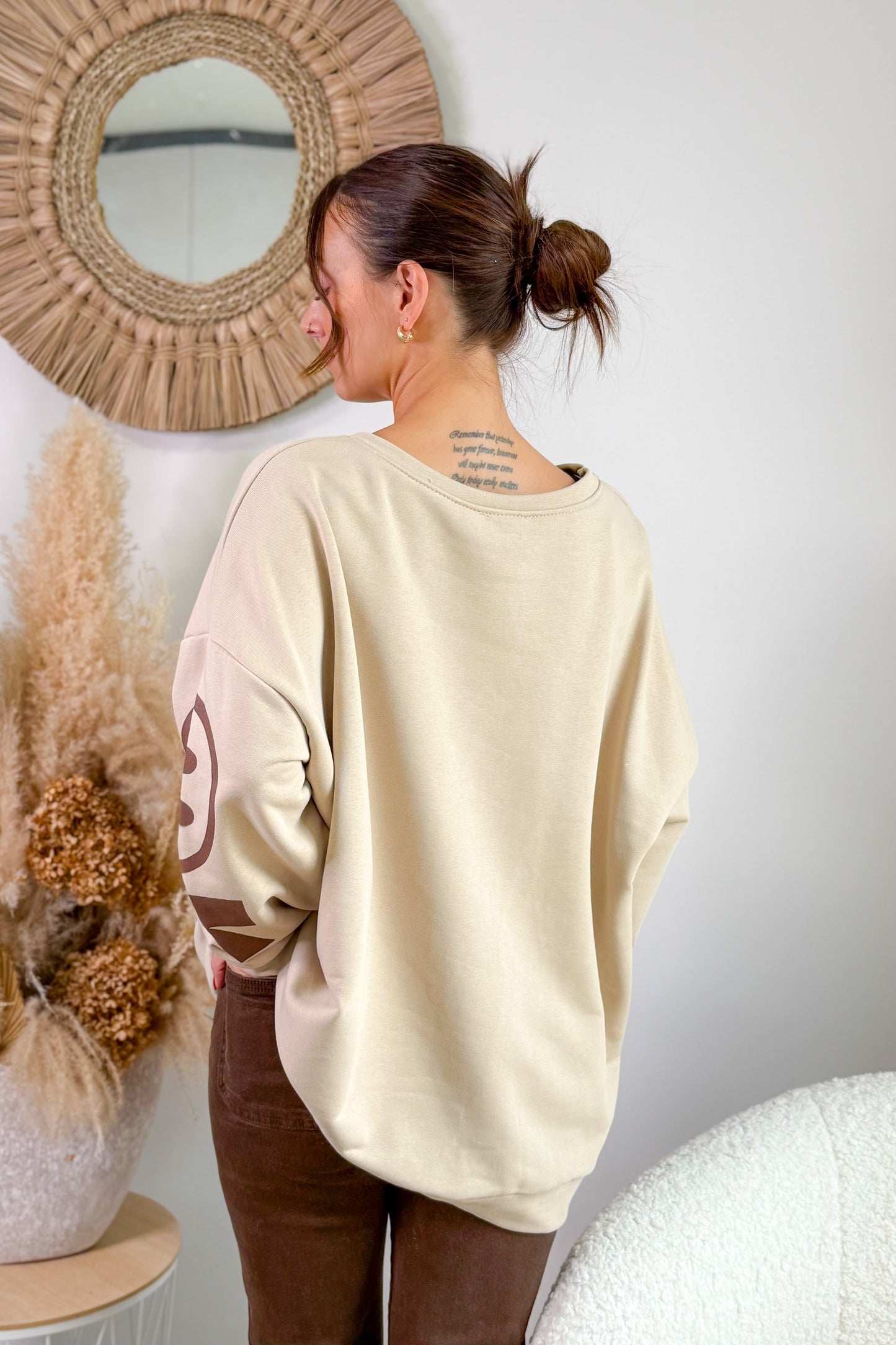 Sweat " Are You? " Beige