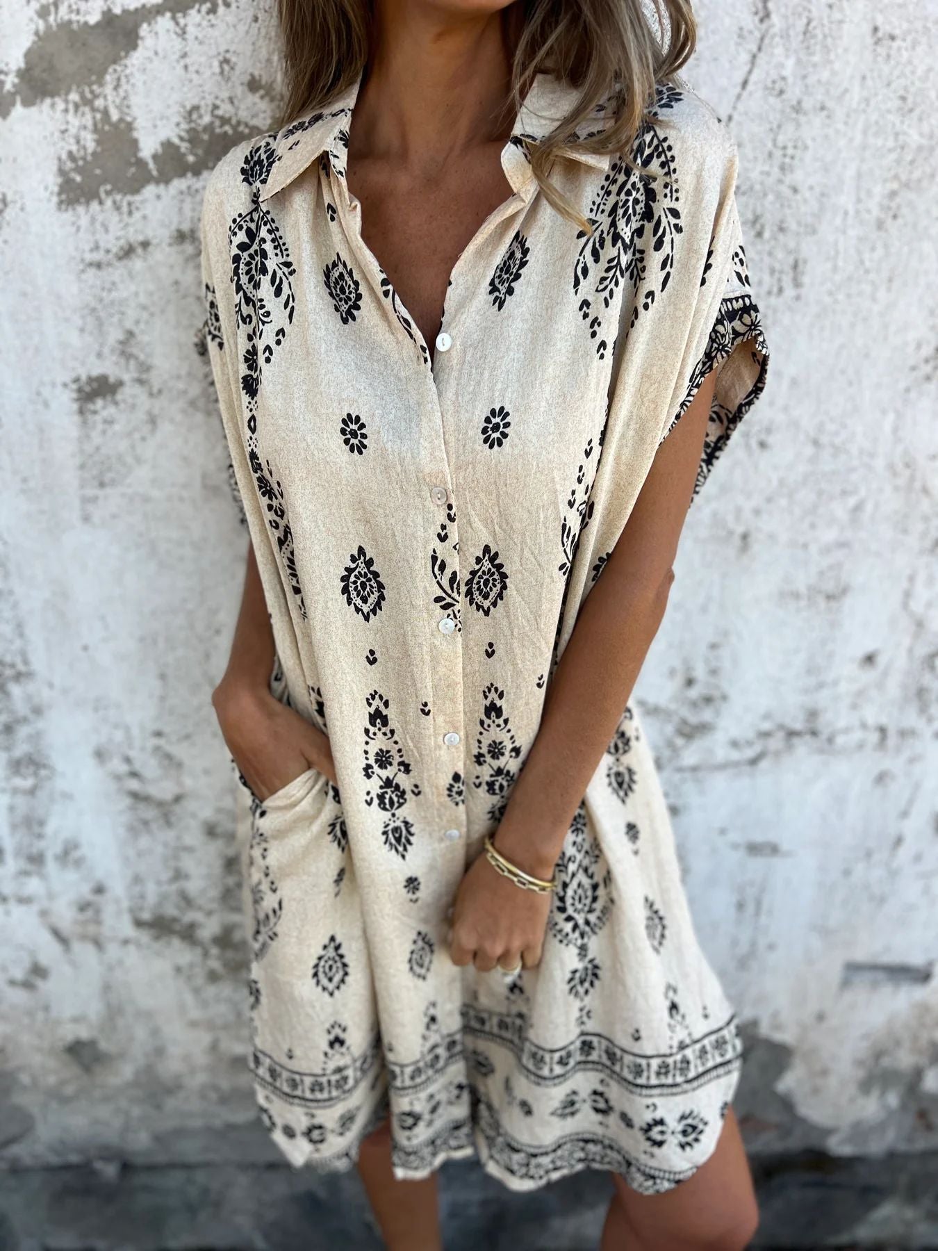 Robe à manches courtes avec poches