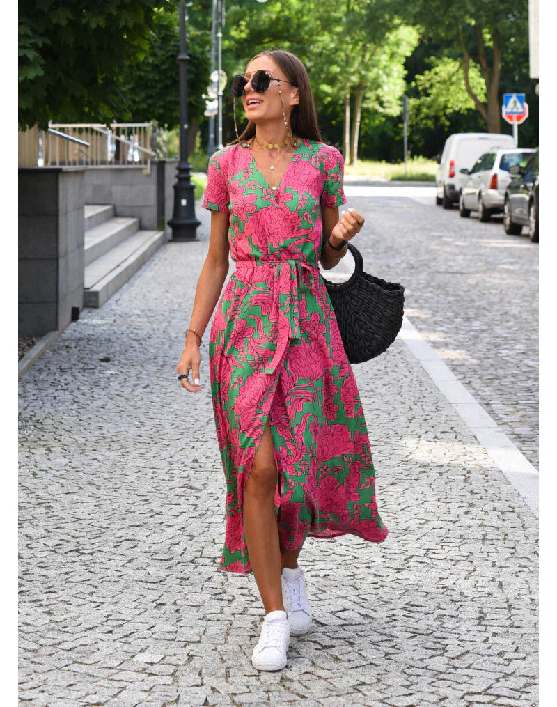 Suzanne - Élégante Robe à Col en V