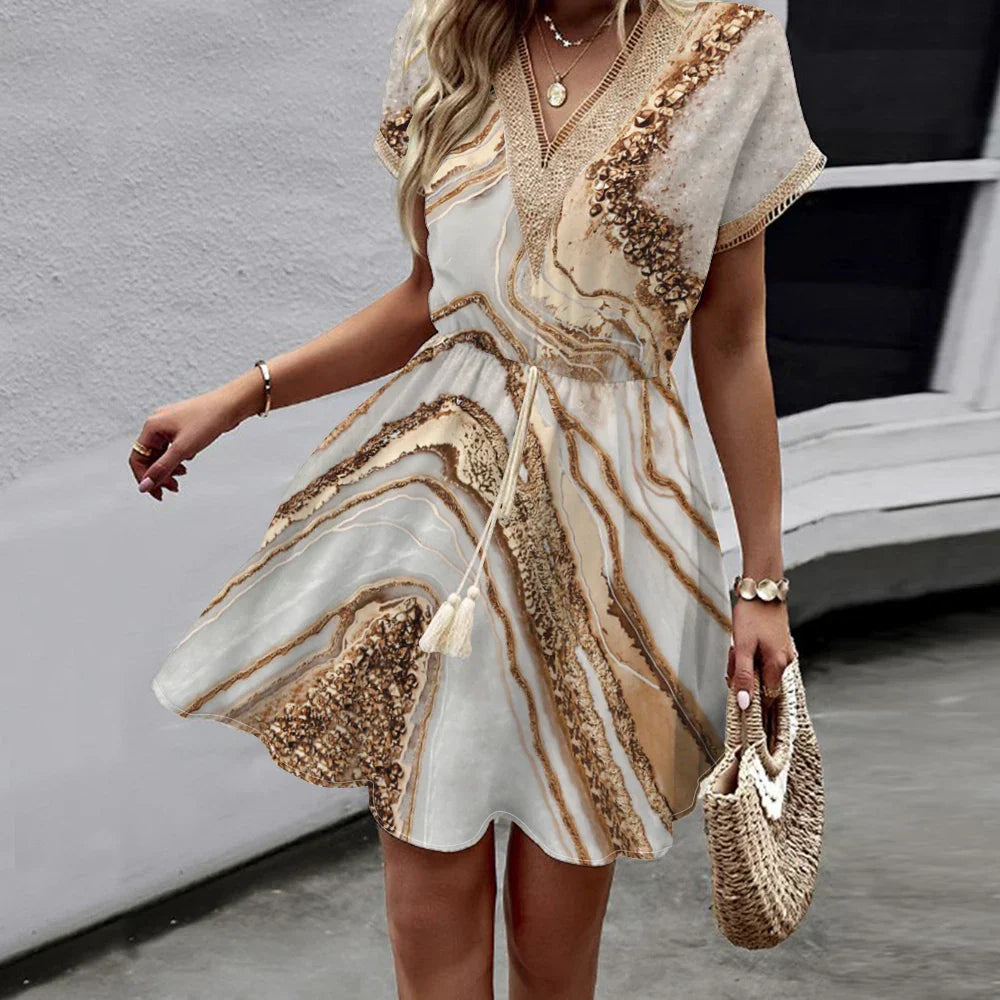 SIMA - ROBE DÉCOLLETÉ EN V GRAPHIQUE CHIC