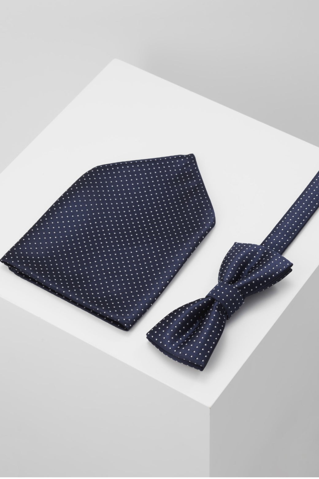 Set Noeud Papillon et Mouchoir ONSSCOTT Bleu Marine