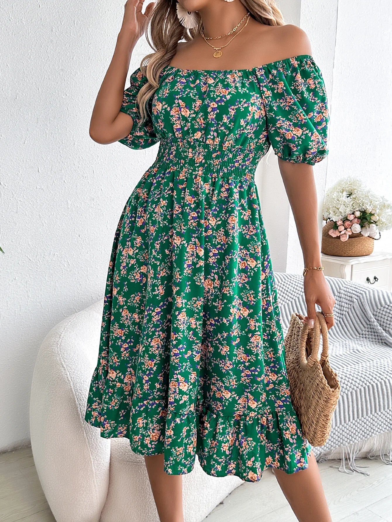 Frais et féminin Robe