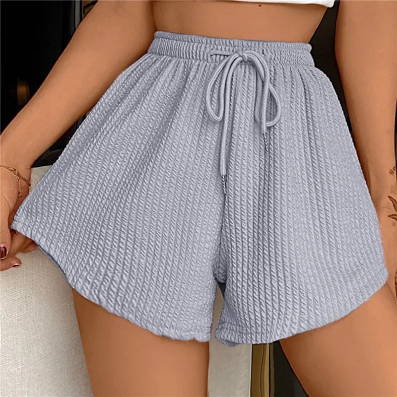 Short avec cordon de serrage et jambes larges