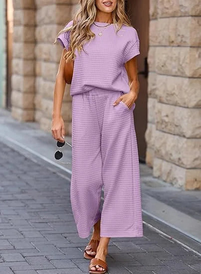Ensemble détente texturé deux pièces avec pantalon à jambes larges