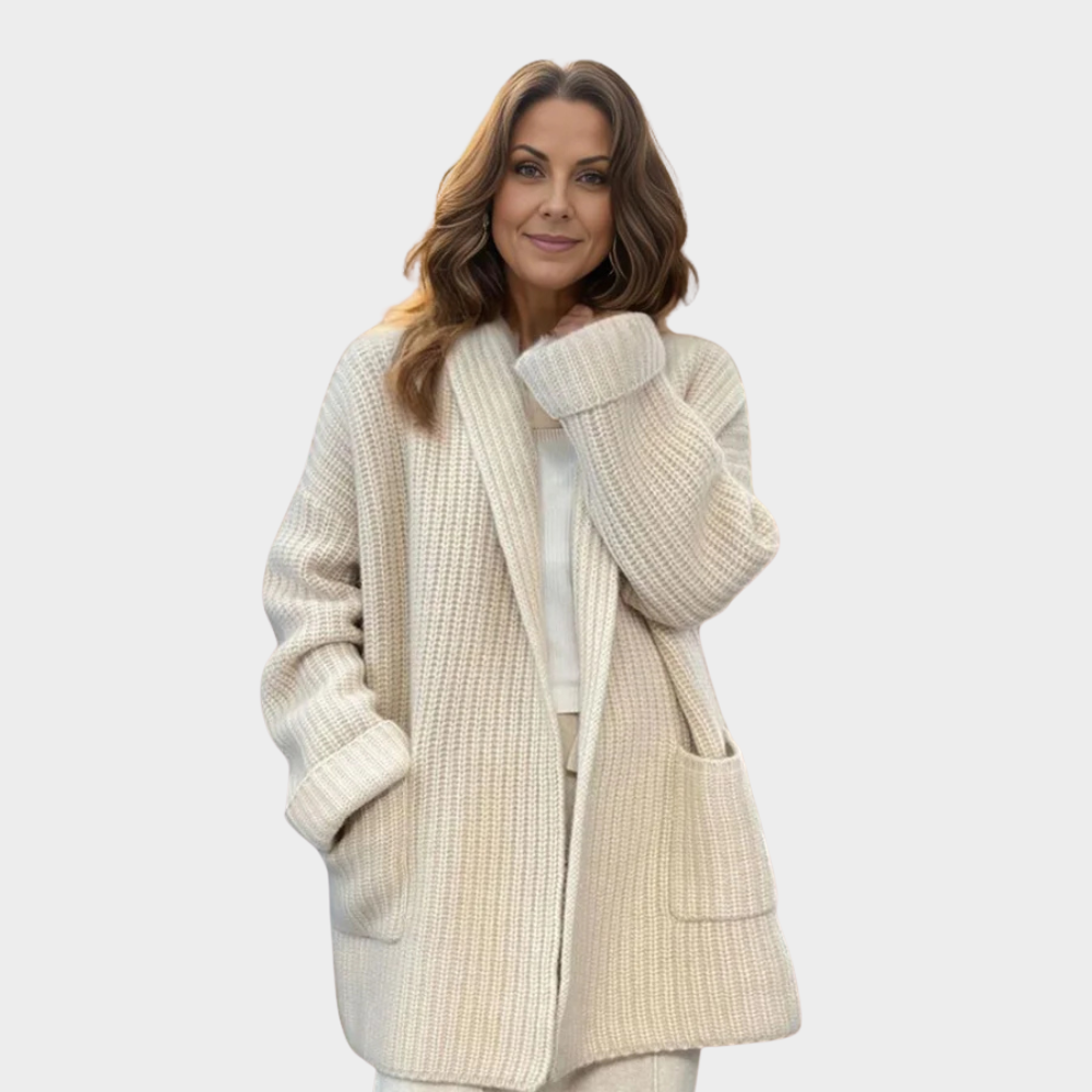 Cardigan en laine tricotée douillette