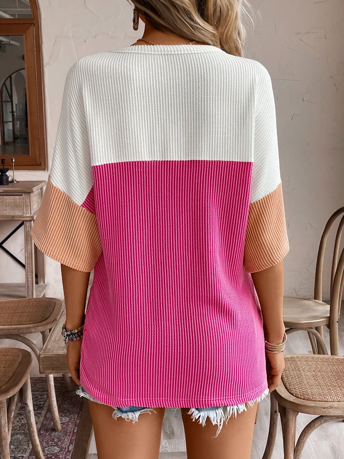 T-shirt décontracté côtelé à blocs de couleurs