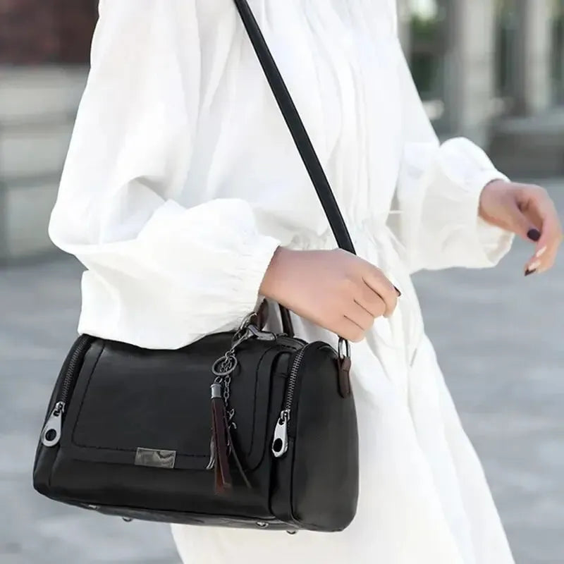Fleur Rousse® I Sac à main à pompon