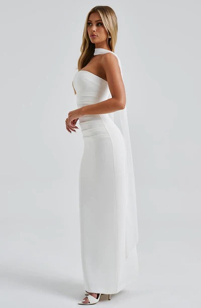 Élodie Lavin® | Robe Bustier Noire Avec Écharpe En Tulle