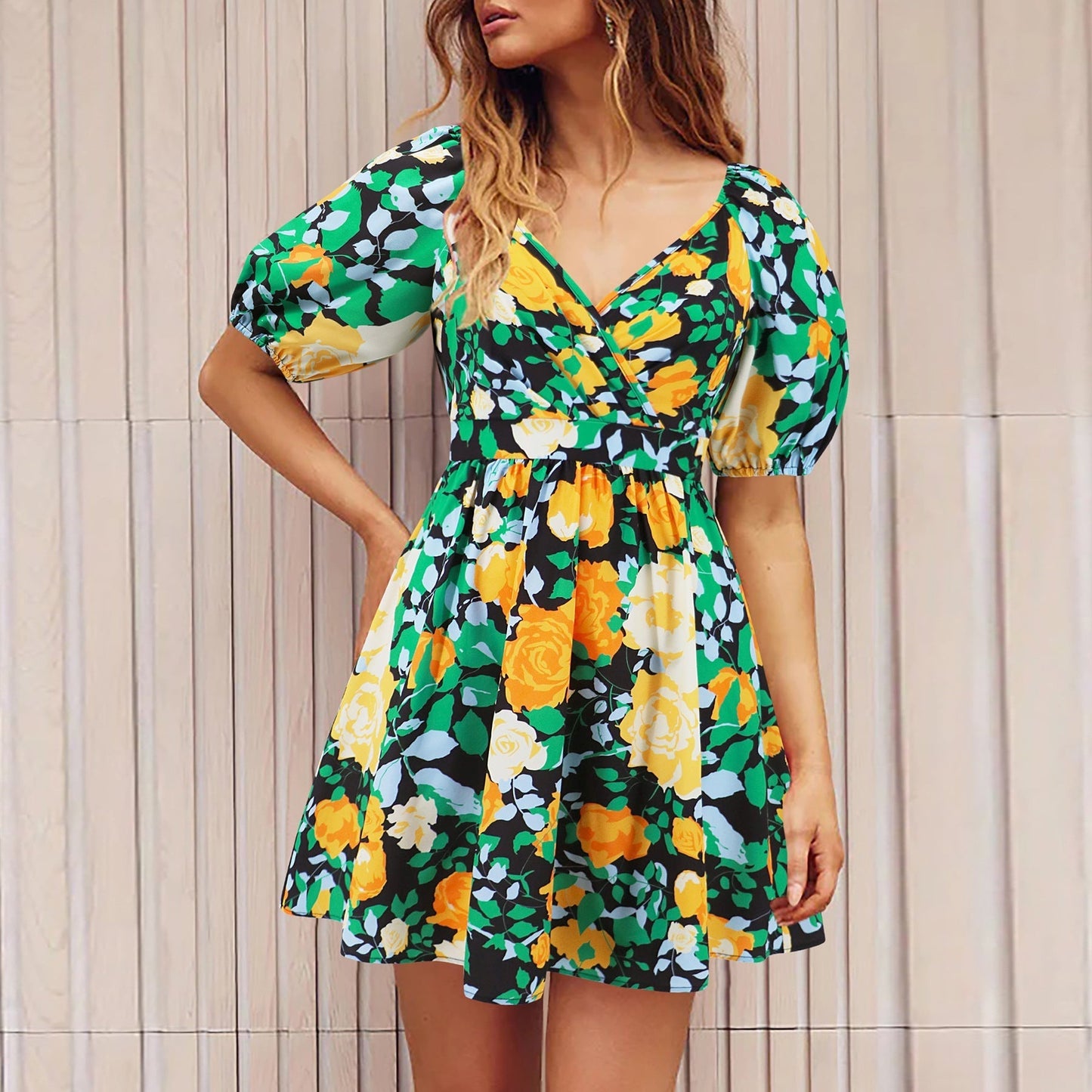 Pauline Laurent® | Robe imprimée fleurs col V