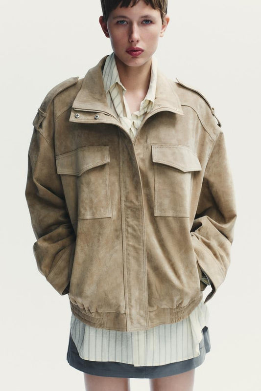 VESTE EN DAIM – CHIC INTEMPOREL