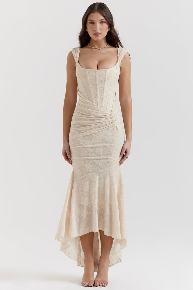 Robe midi fluide à taille cintrée valorisante