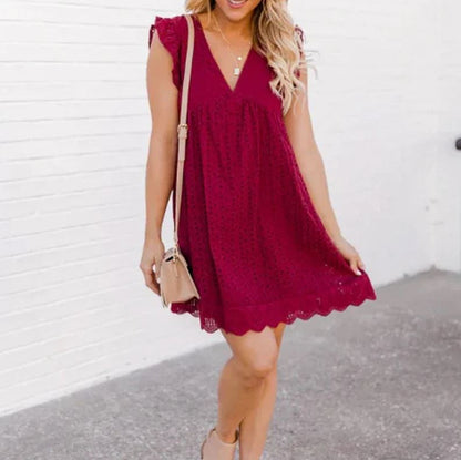 Robe Élégante en Dentelle Ajourée