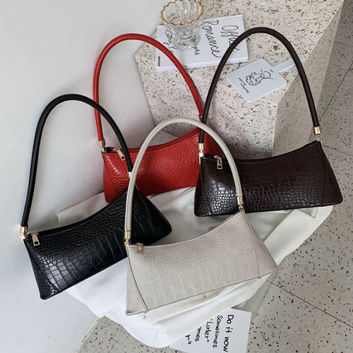 Sac baguette en cuir texturé