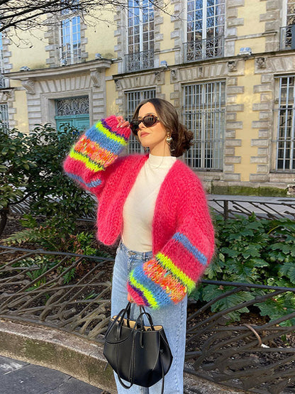 Confortable pull-over en maille structurée avec détails accentués