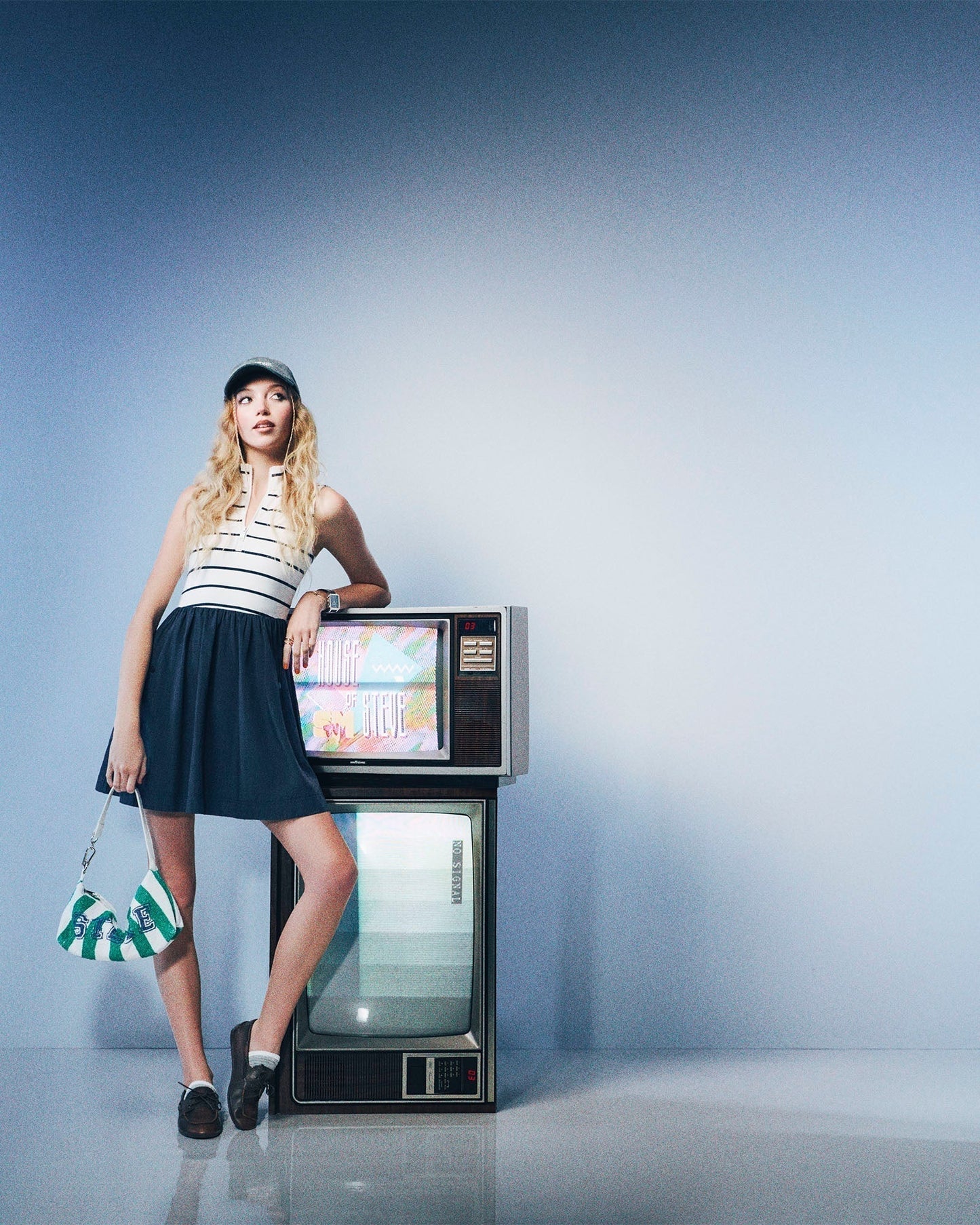 Accessoire Minimaliste Chic pour Looks Quotidiens Stylés