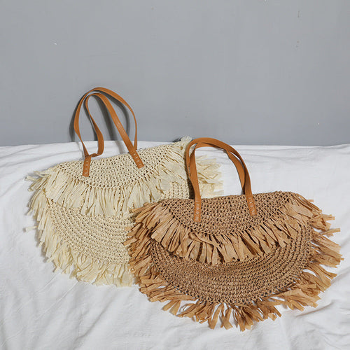 Sac d'épaule en fibre naturelle avec franges