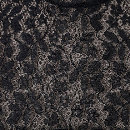 Robe moulante noire à manches longues en velours et dentelle