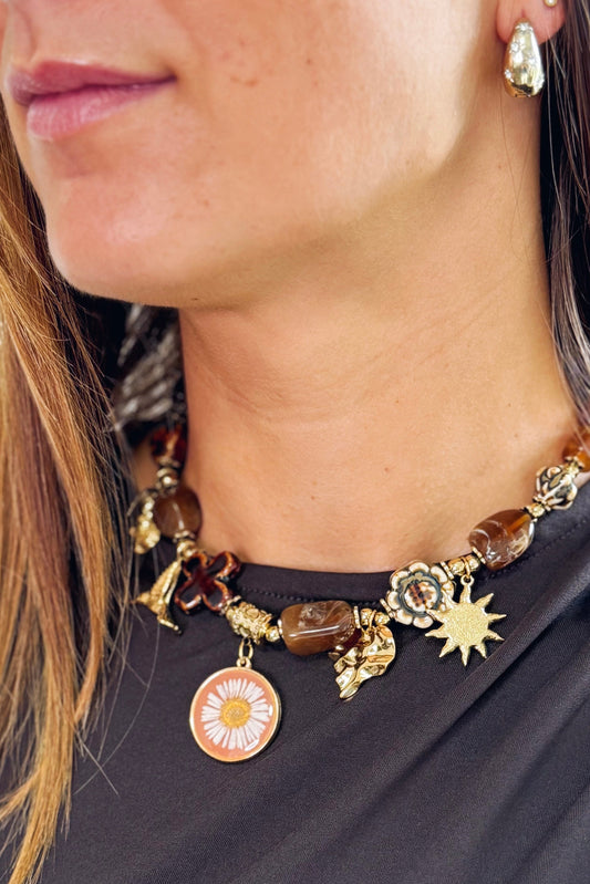 Collier céramique breloques fleur séchée marron doré