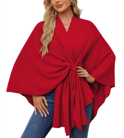 Poncho châle doux et élégant pour des couches confortables et chics