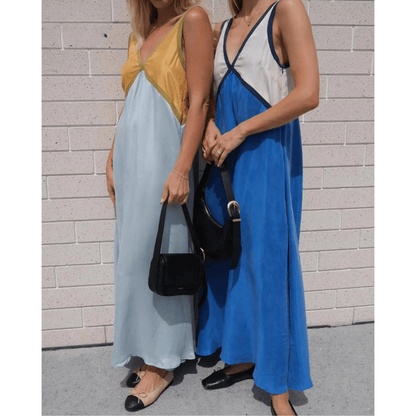 RENATA | Robe avec Col en V