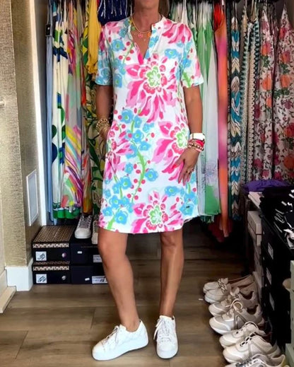 Robe à manches courtes, imprimé fleuri et col V