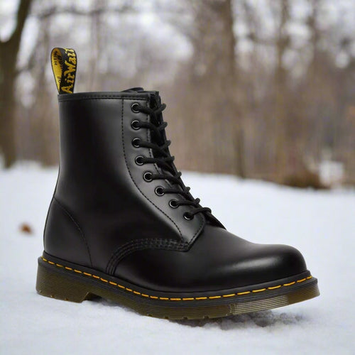 Bottes classiques élégantes en cuir à lacets