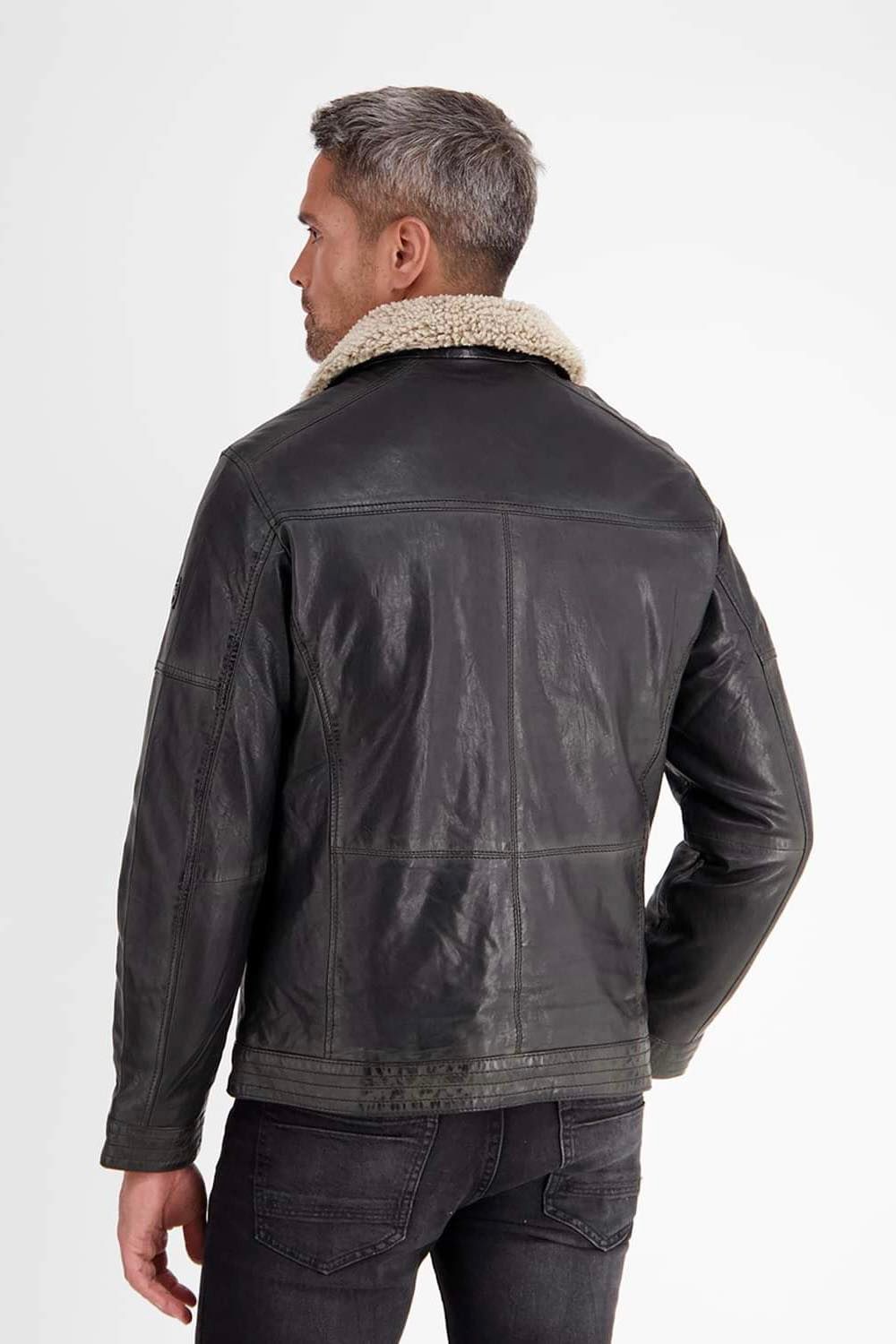Veste Bradd