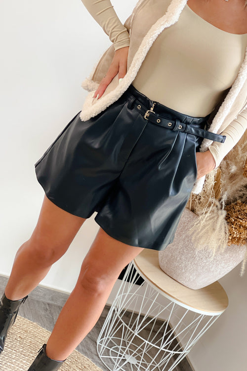 Short Heidi Simili Noir Only