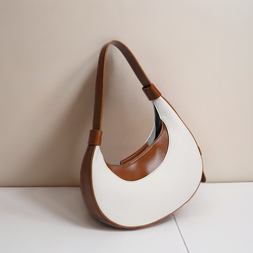 Sac d'épaule asymétrique en cuir