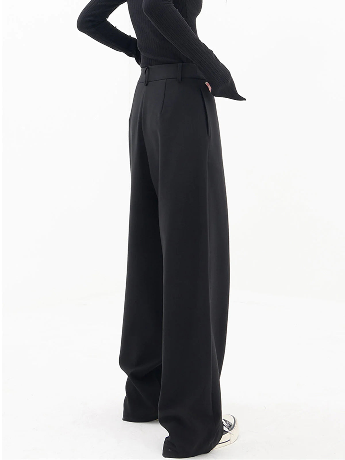 Pantalon à jambes larges fluide pour un style sans effort