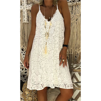 Robe sans bretelles avec détails en dentelle