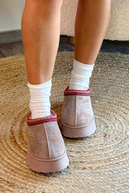 Mule Style Ugg Taupe