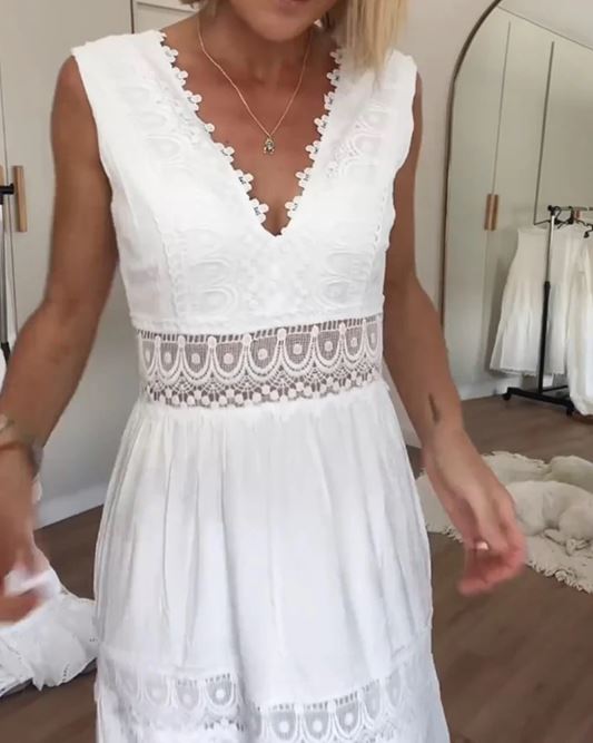 Robe débardeur en dentelle à encolure en V