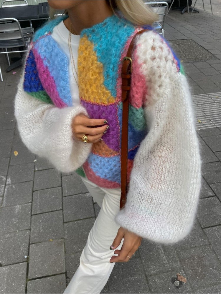 Confortable pull-over en maille structurée avec détails accentués